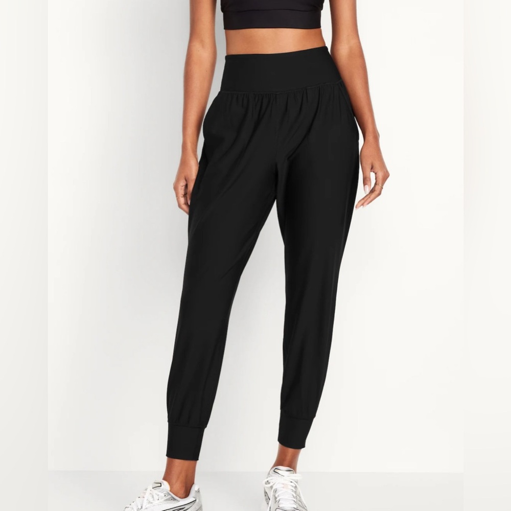 Old Navy Powersoft Joggers